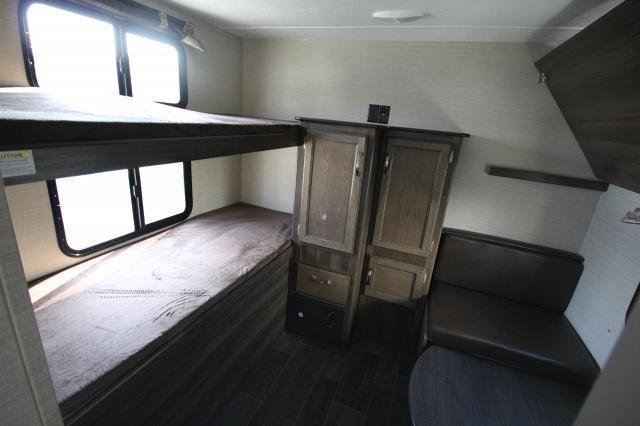 Rundle Mountain Rv Park Campsite