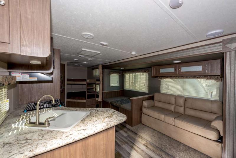 Rundle Mountain Rv Park *